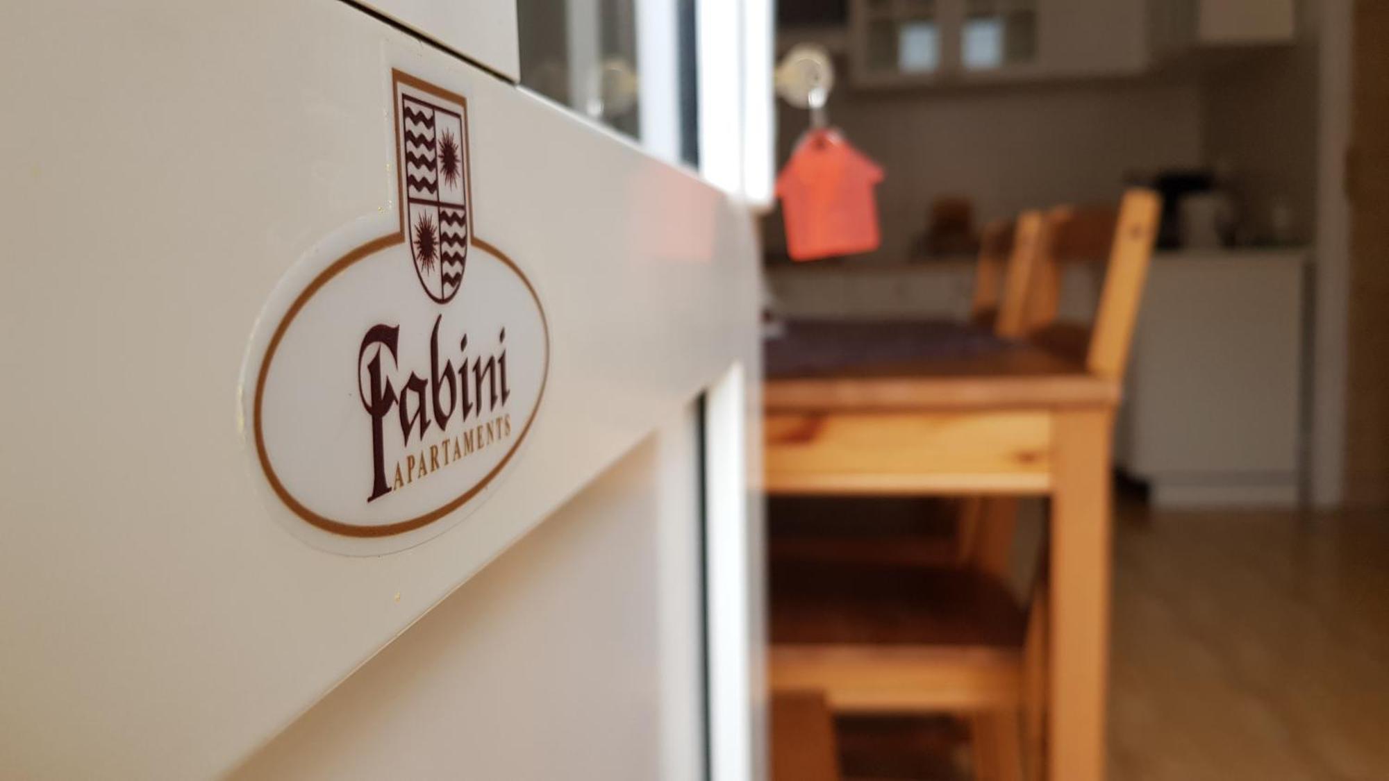 Fabini Apartments Mediaş Εξωτερικό φωτογραφία