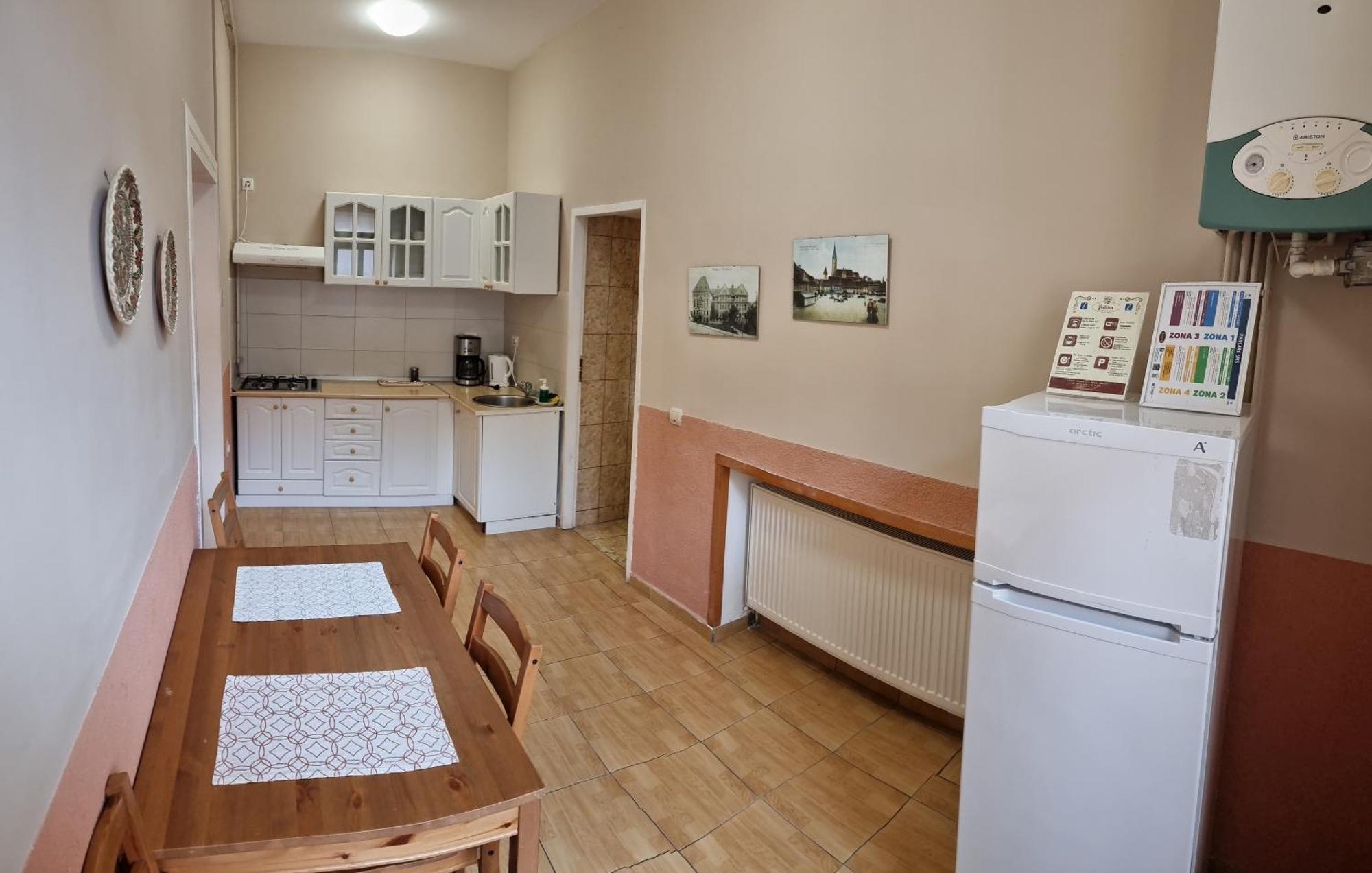 Fabini Apartments Mediaş Εξωτερικό φωτογραφία